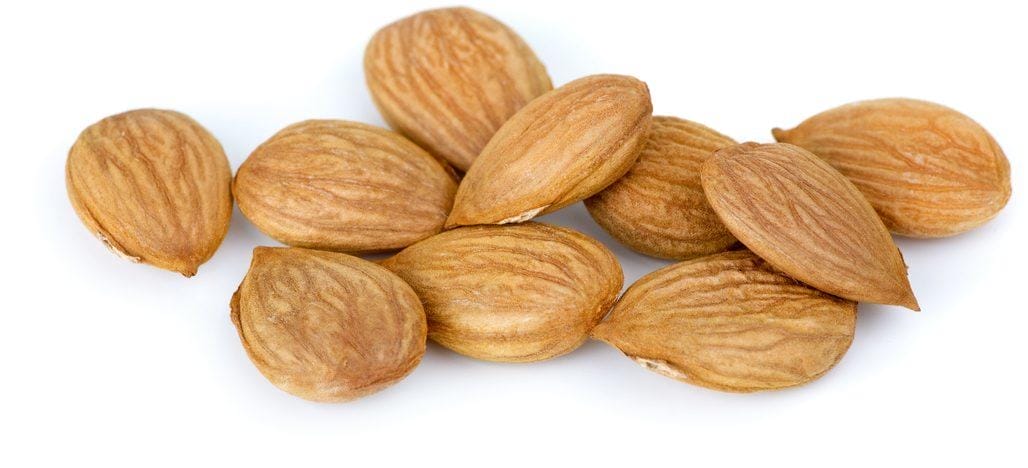Apricot Kernels, 12 oz (340 g)